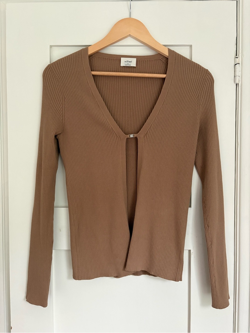 Wilfred Cardigan with front clasp